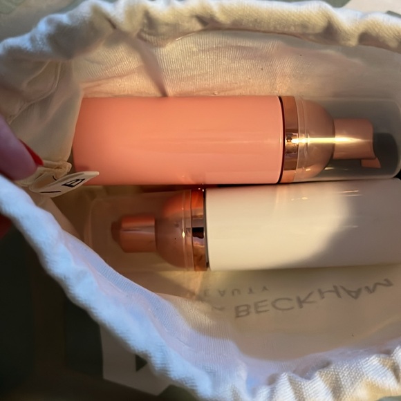 Victoria beckham make up bag - Picture 2 of 3